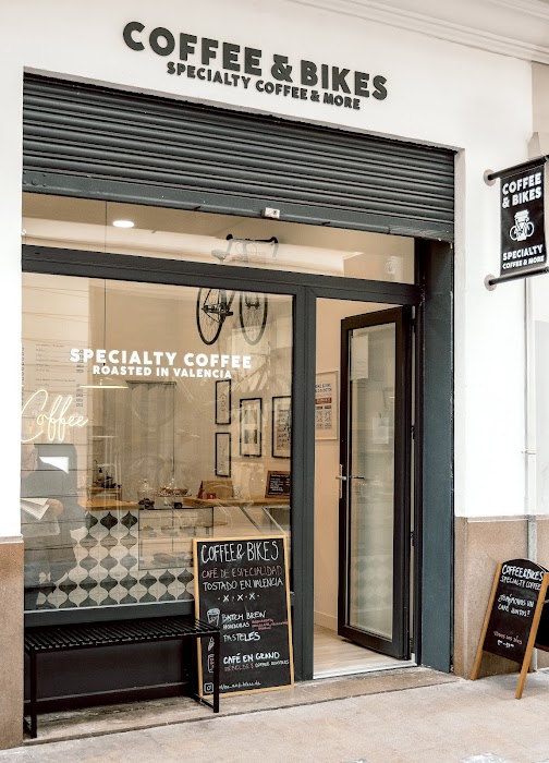 COFFEE and BIKES | Café de especialidad Valencia fotoğraf 1