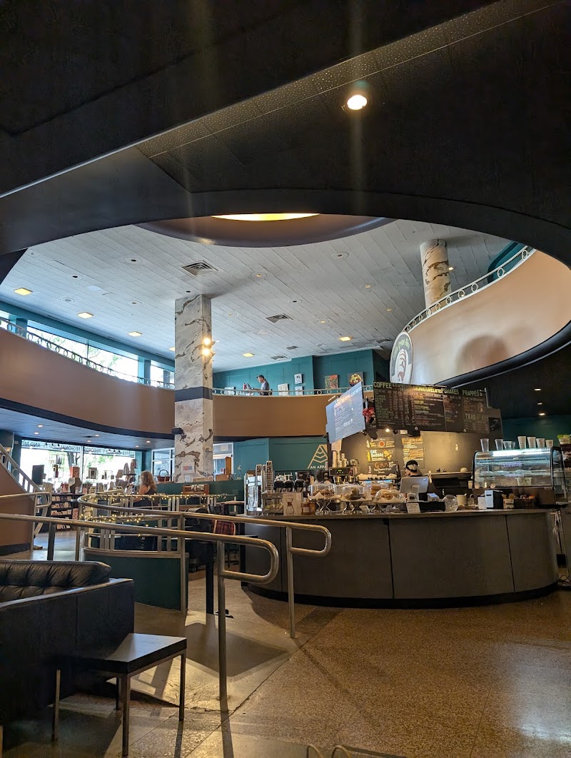 Little Green Hive photo 4