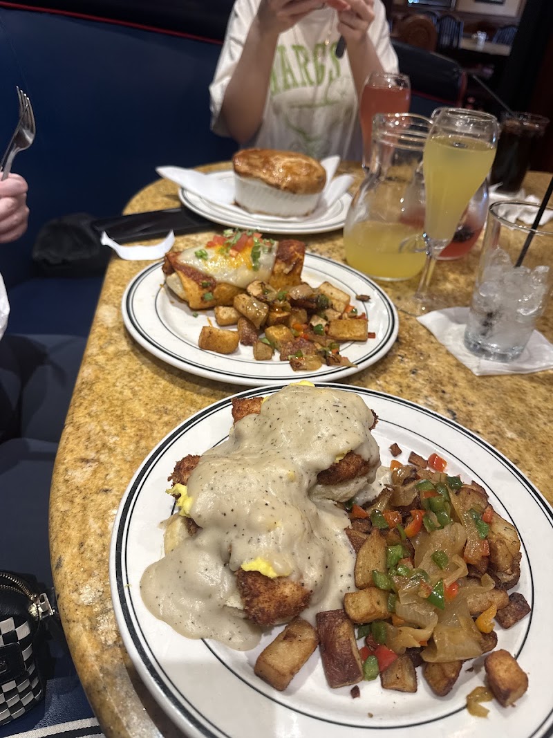 Mimi's Cafe photo 3