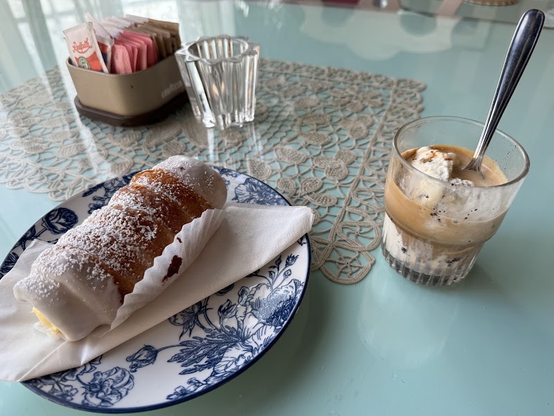 Carmelito Café photo 3