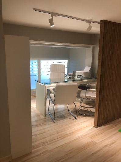 Dra. Caroline Ló Guarnieri, Dentista - foto 3