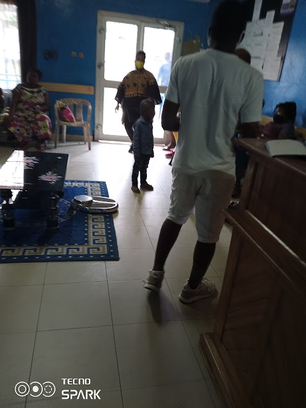 CLINIC LECHING - Photo 9