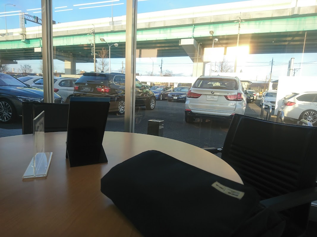 ㈱サン・モトーレン BMW Premium Selection一宮 - 画像3