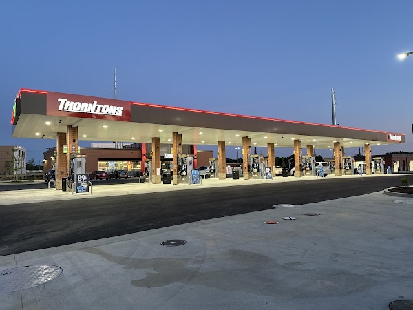 THORNTONS #261158 exterior