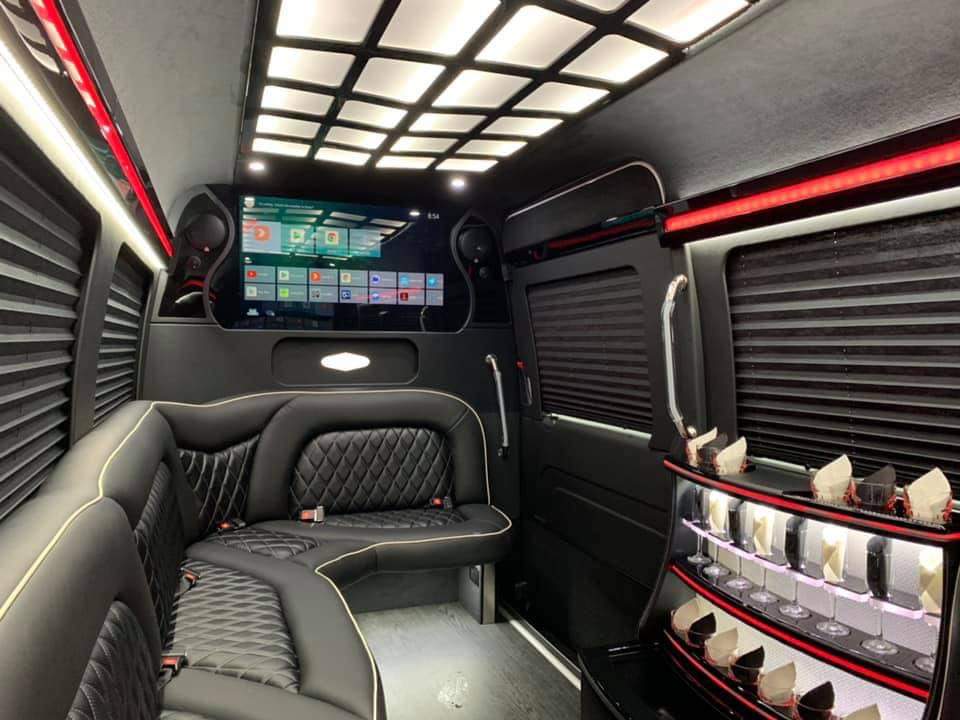 Go Luxe Limousine: Google Places image 2