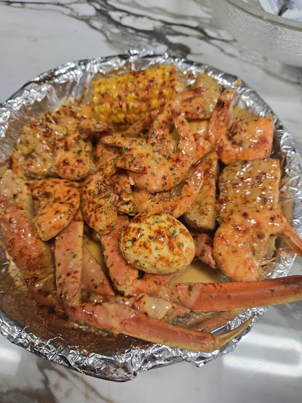 Geechie Garlic Crabs & Seafood photo 5