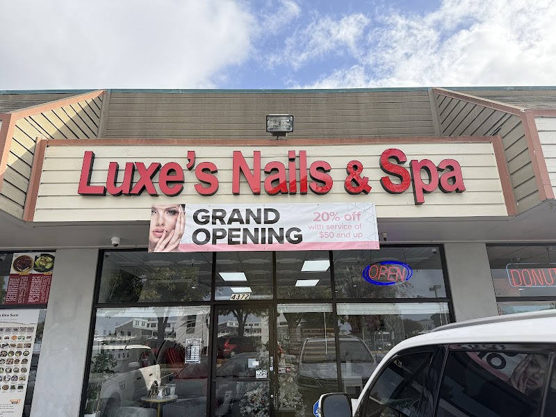 Luxe's Nails & Spa