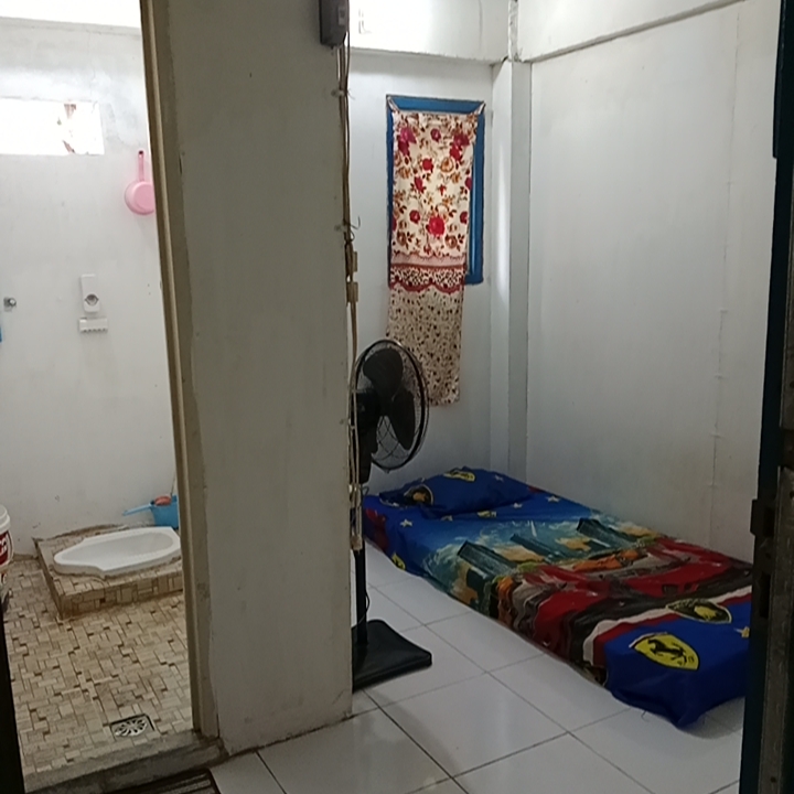 Kosan syariah dekat halte busway Cawang Ciliwung dan stasiun