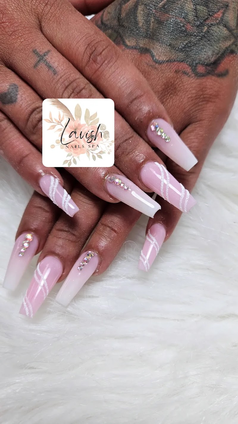 Lavish Nails Spa
