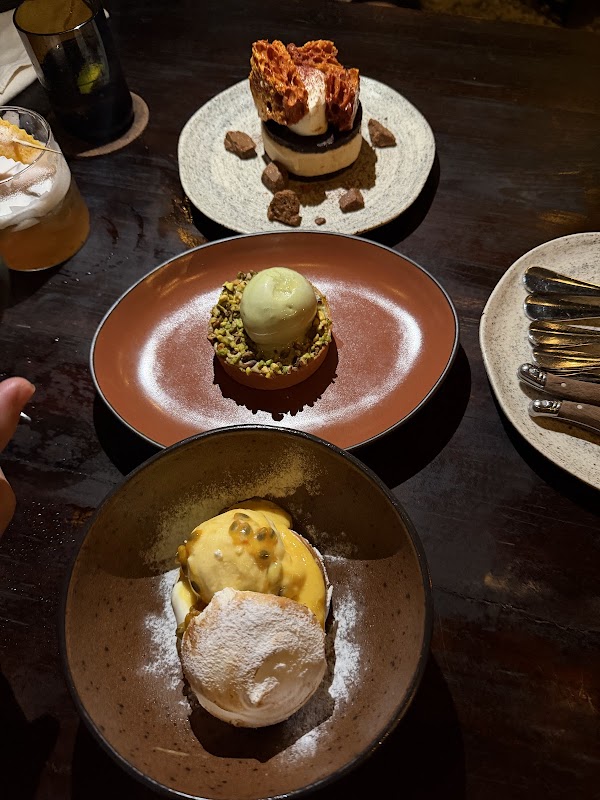 Shelter Restaurant photo 3