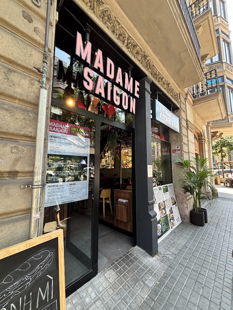 Madame Saigon