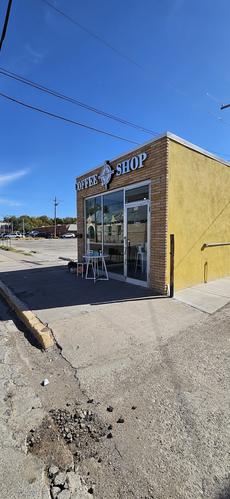 Cardinal Points Coffee Shop photo 4