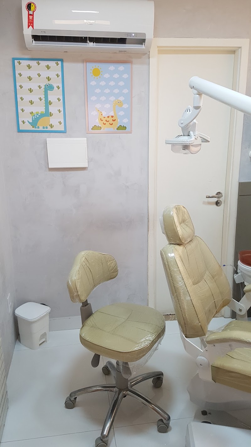 Dra. Diane Lopes - Odontopediatria e endodontia / Facille odontologia - foto 2