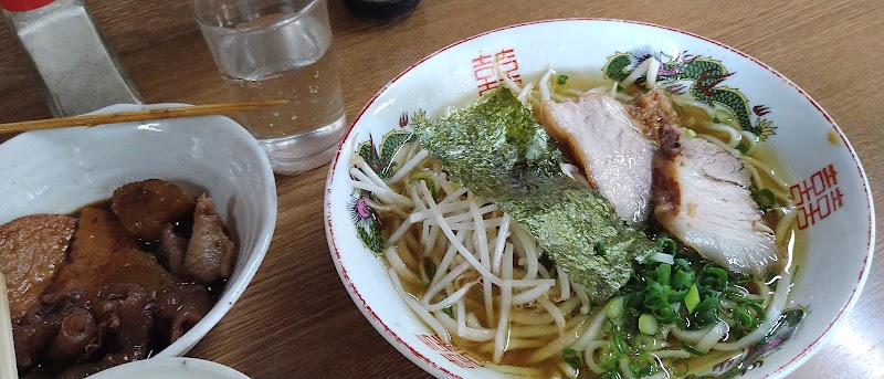 二代目おかだラーメン 写真3