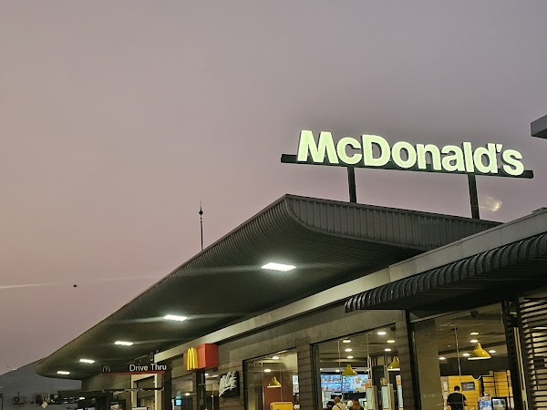McDonald's Subang Jaya DT - Photo 1