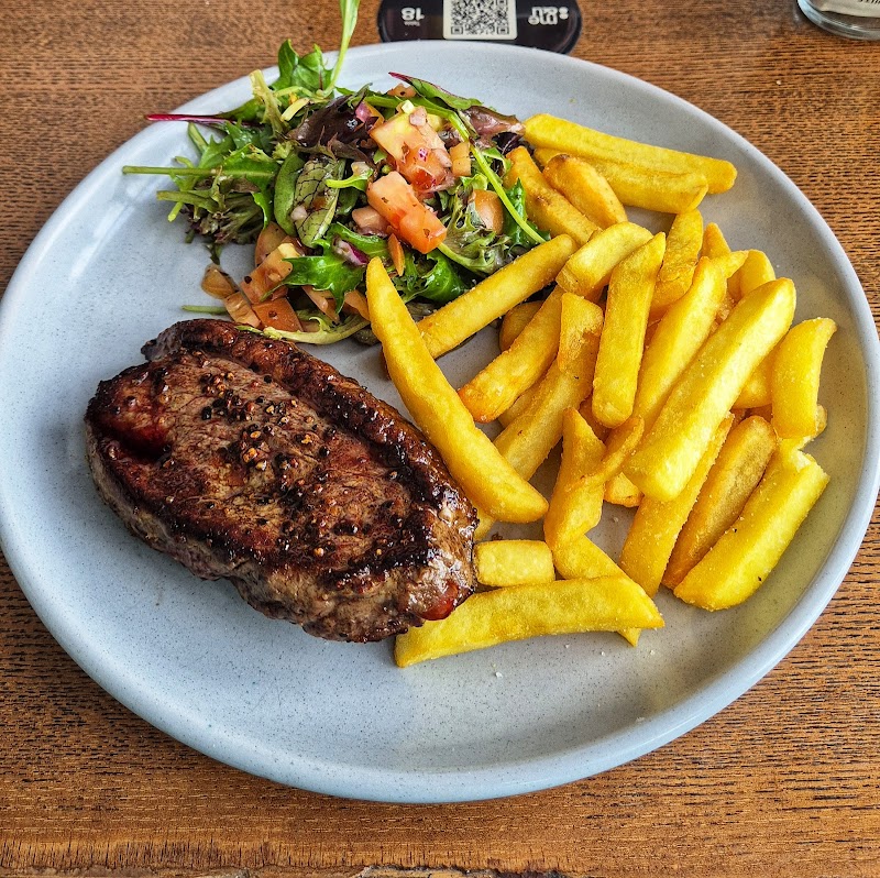 Augusta Brisbane photo 4