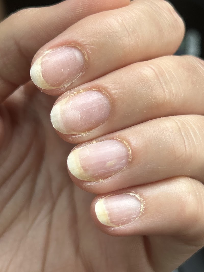 BEAUTY SALON — photo 1