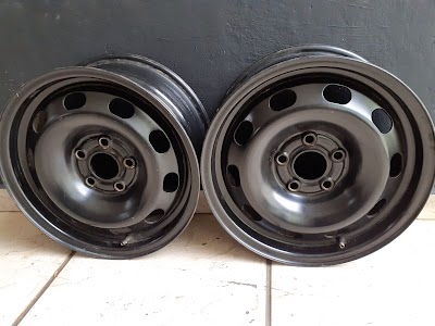 Foto de Borracharia 2M Rodas e Pneus