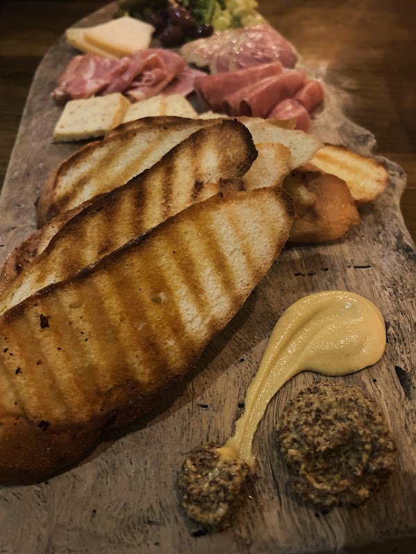 Opal Restaurant & Bar photo 4