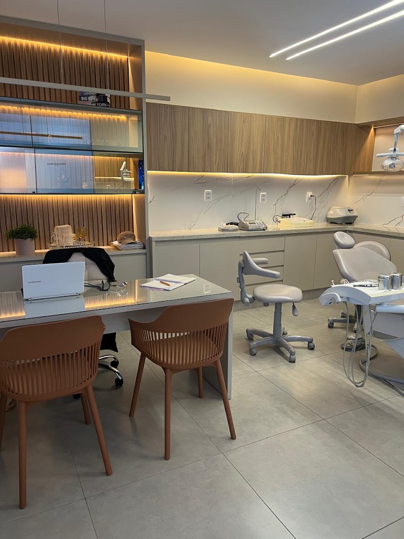 Dra. Juliana Guebara - foto 4