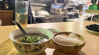 Ma Der Lao Kitchen photo 3