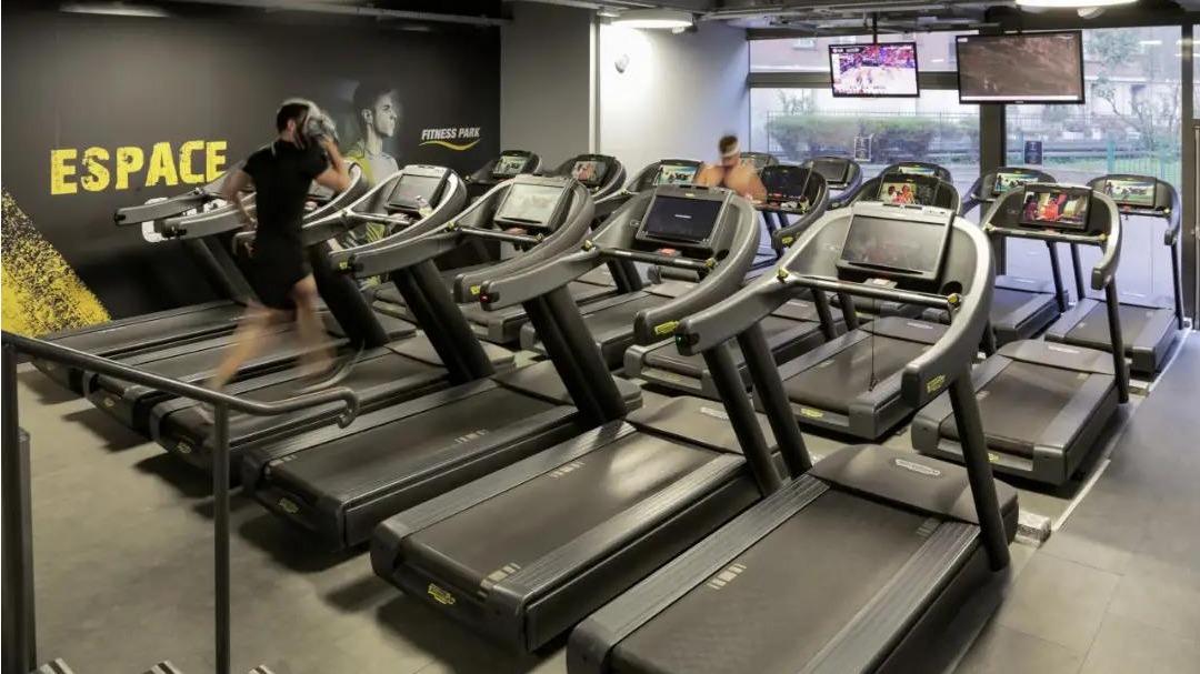 Fitness Park Alésia - Salle de sport Paris 14, vue extérieure