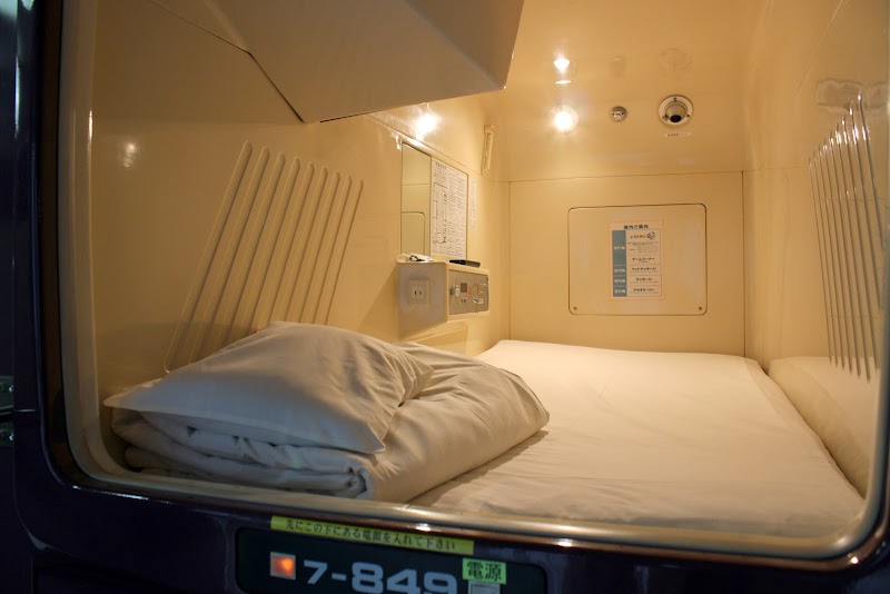 サウナ＆カプセル フジ栄 2