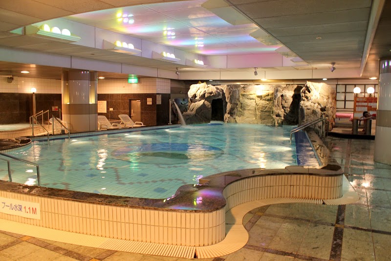 サウナ＆カプセル フジ栄 3