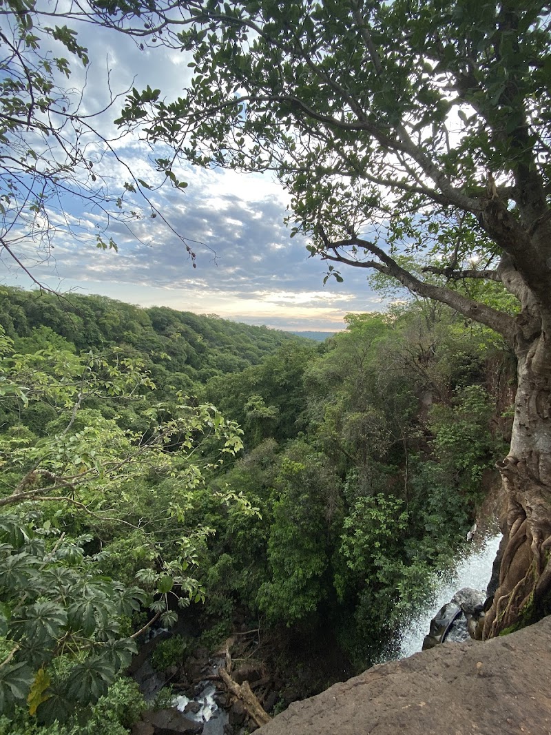 Waterfall Hellraiser: что важно знать перед визитом