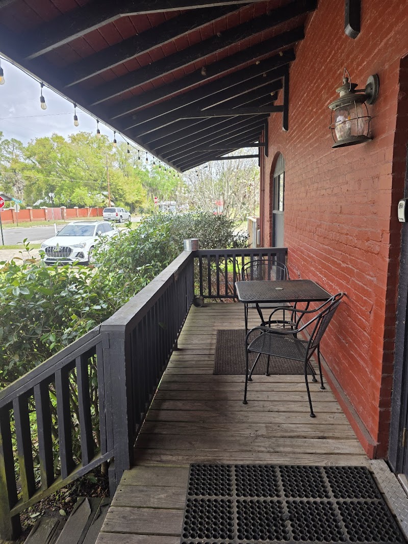 105 Cafe & Coffee photo 1