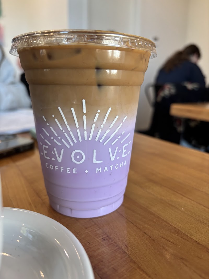 Evolve Coffee + Matcha photo 4