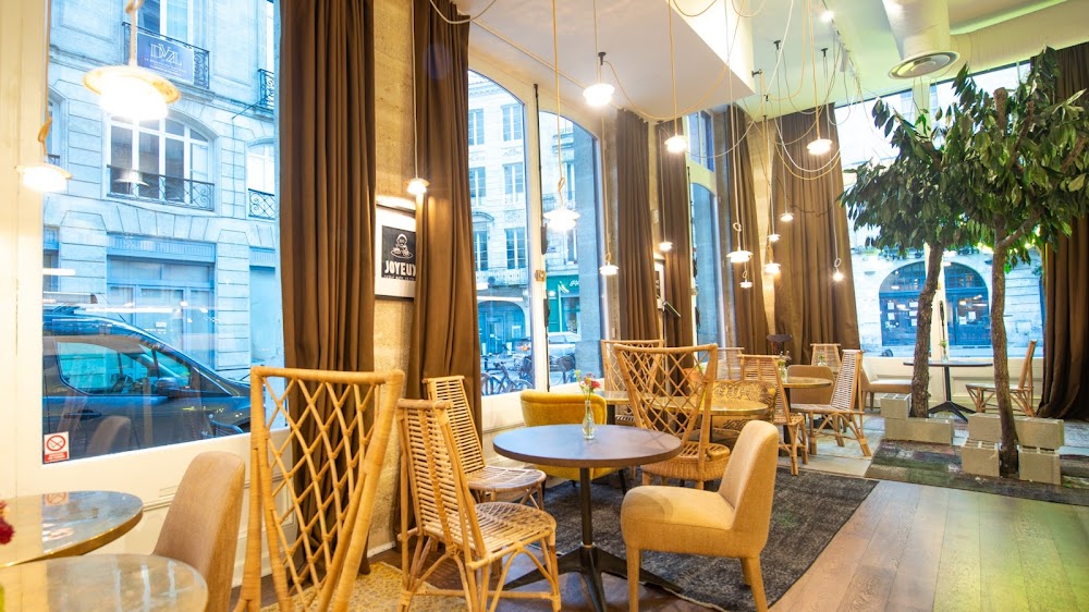 Café Joyeux fotoğraf 1