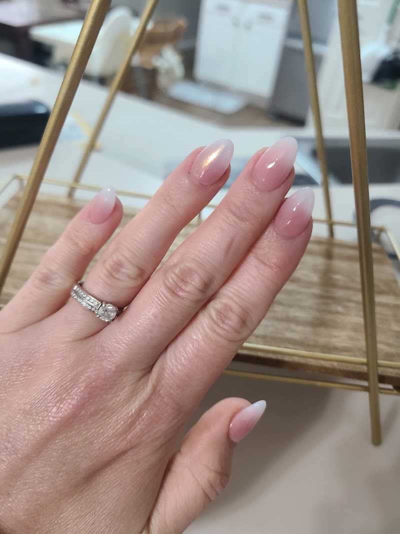 VIP Nail Lounge & Spa