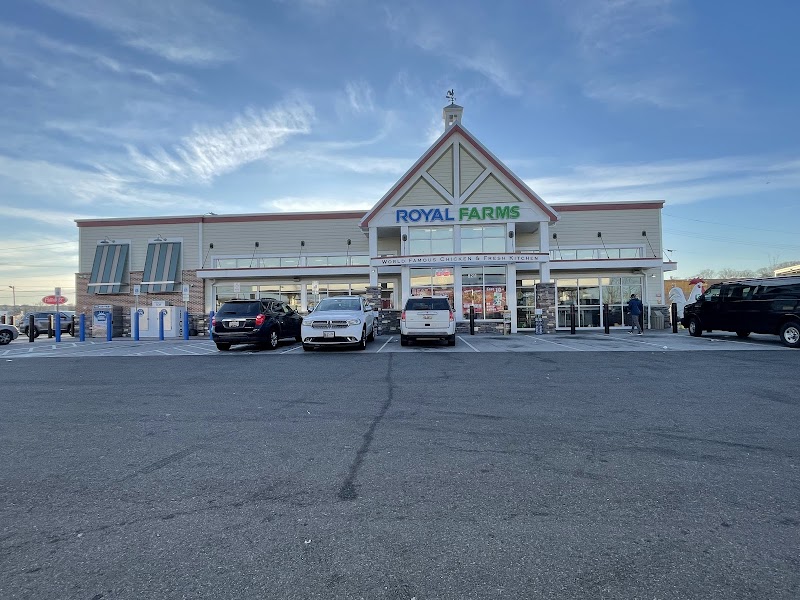 Royal Farms photo 4