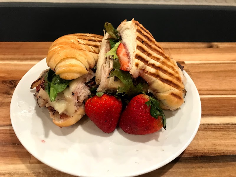 BrewCo. Coffeehouse & Dilly Deli photo 2