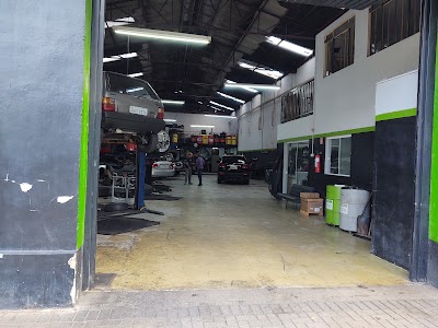 Foto de Oficina Mecânica Valmir