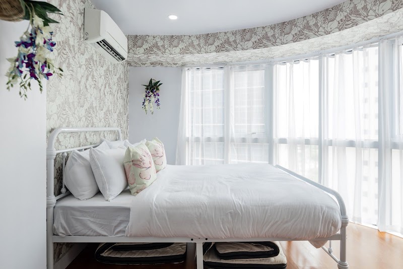 Devi Suite BGC