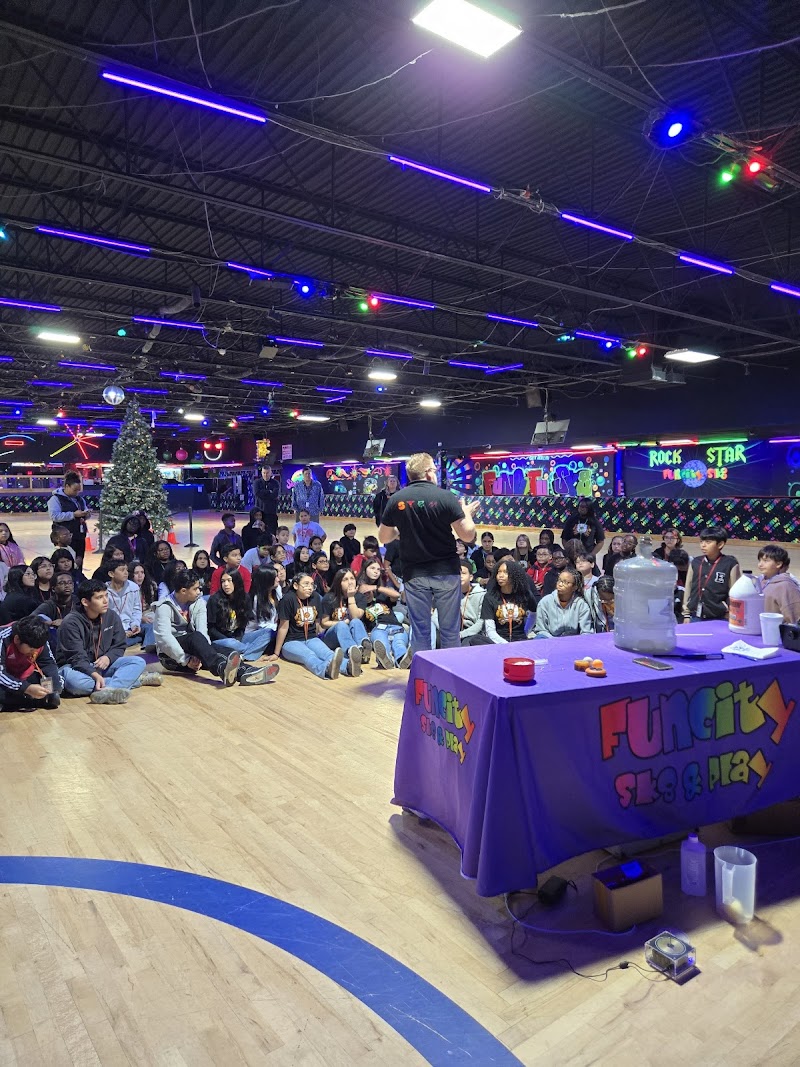 FUNCITY SK8 & PLAY photo 3