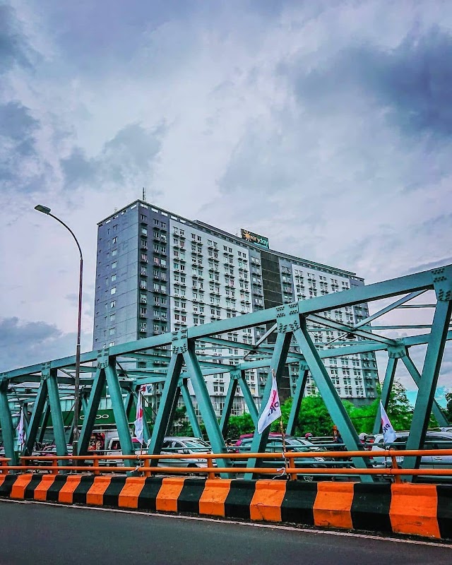 Apartemen Soekarno Hatta Malang