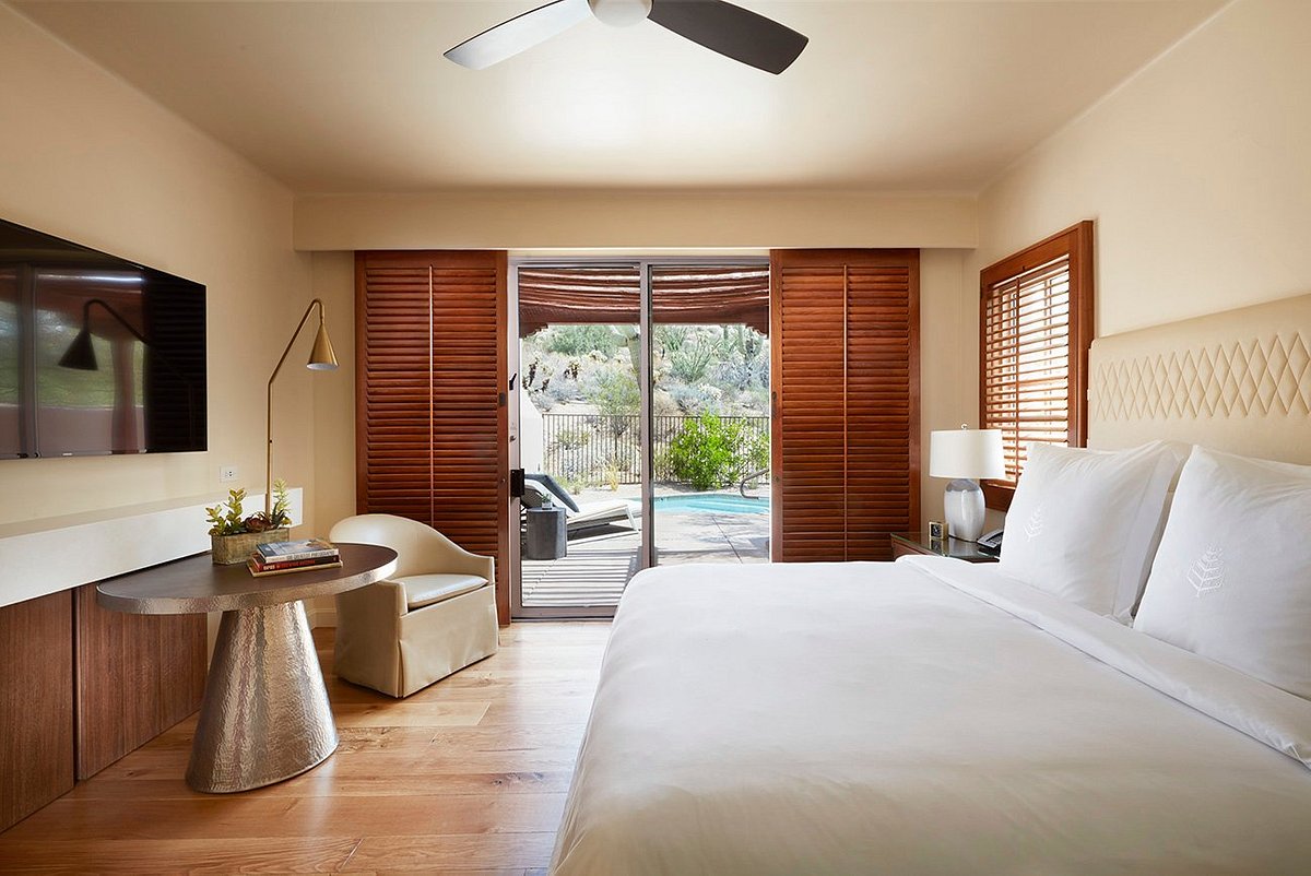 Four Seasons Resort Scottsdale at Troon North, dog-friendly hotel