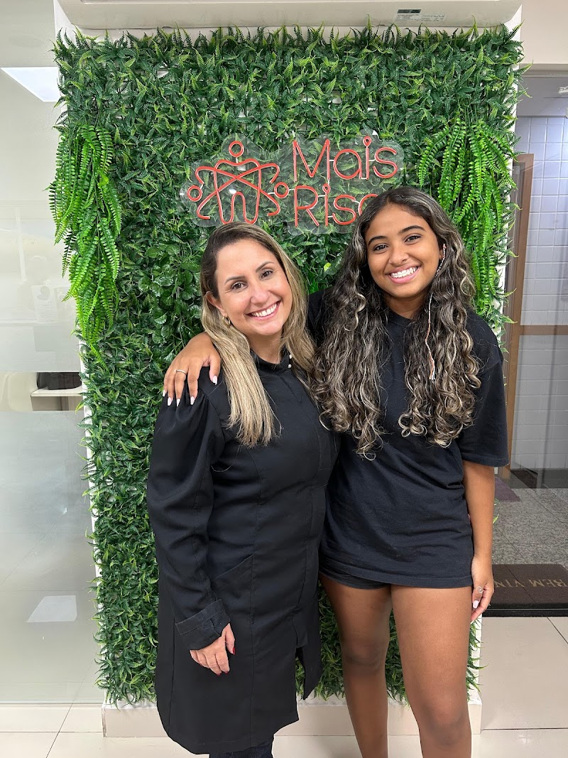 Drª Marilia Rafaela | Ortodontista | Aparelho Invisível SouSmile | Invisalign® Doctor | Recreio dos Bandeirantes