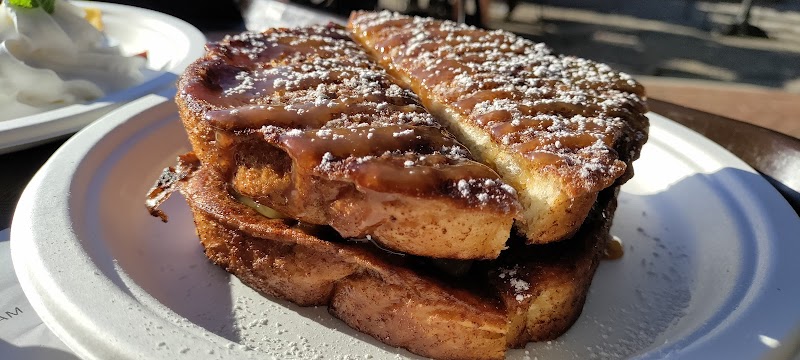 Aromas Coffeehouse Bakery & Cafe photo 2