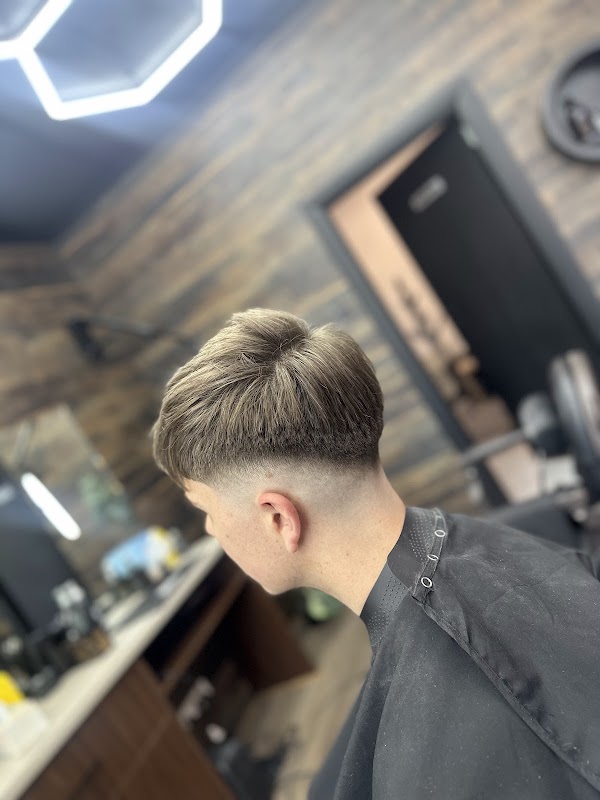 Royalty cuts photo 1