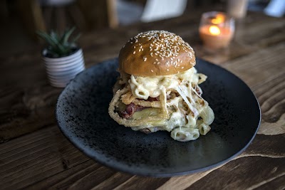 Cleaver Bar & Kitchen