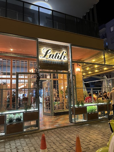 Latife Türk Kahvesi İncirliova - Kafe - Incirliova