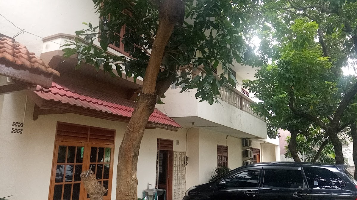 Kost Mahasiswi Pak Kasman