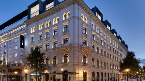Dorothea Hotel Budapest, Autograph Collection, dog-friendly hotel in Budapest