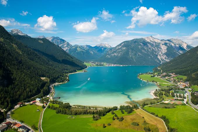 Best Dog-Friendly Hotels in Tyrol Valleys, Austria