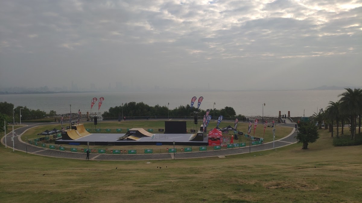 Shenzhen Bay Park Sunrise Theatre