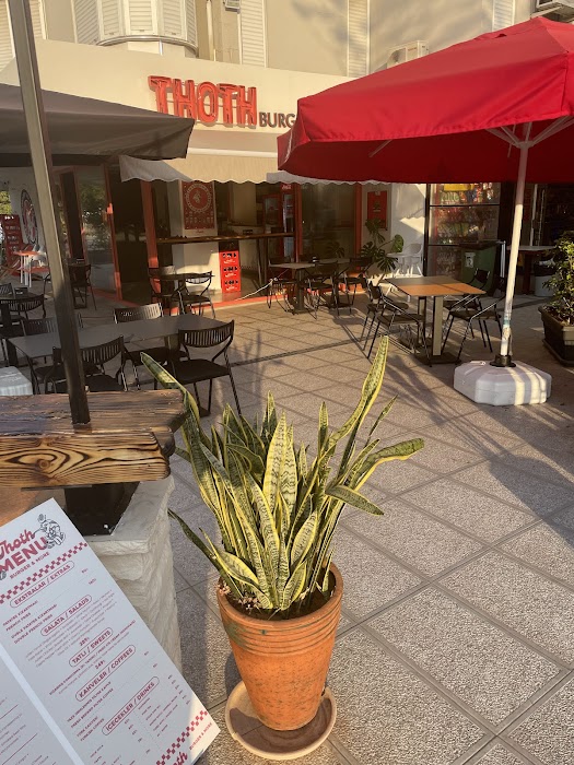 THOTH BURGER fotoğraf 1